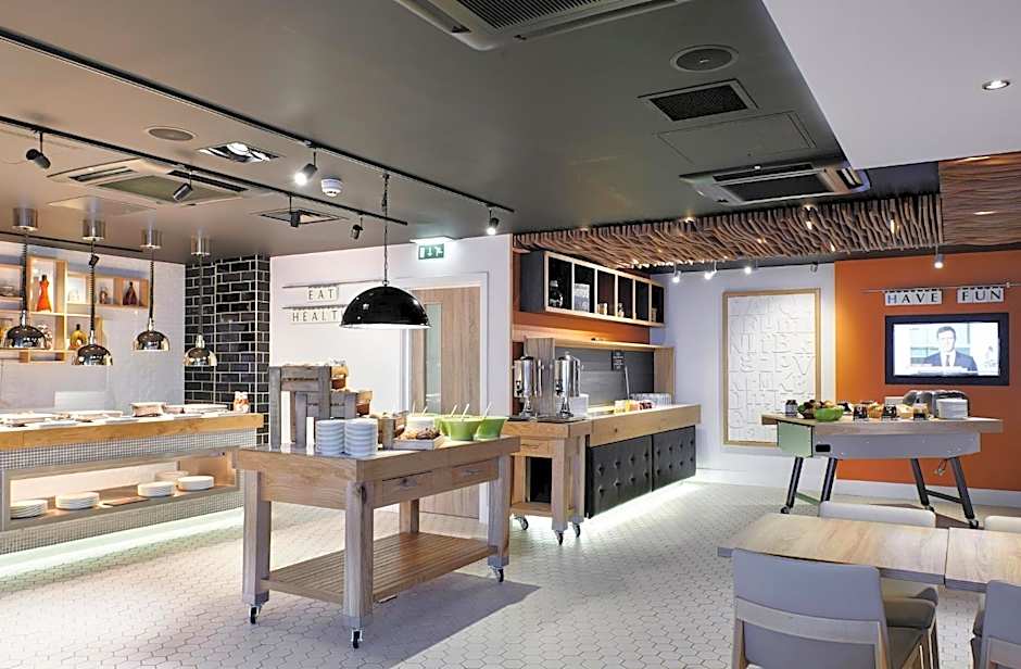 Holiday Inn London Brentford Lock By IHG