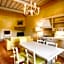 Farmhouse with swimming pool surrounded by greenery just 20 minutes from Arezzo