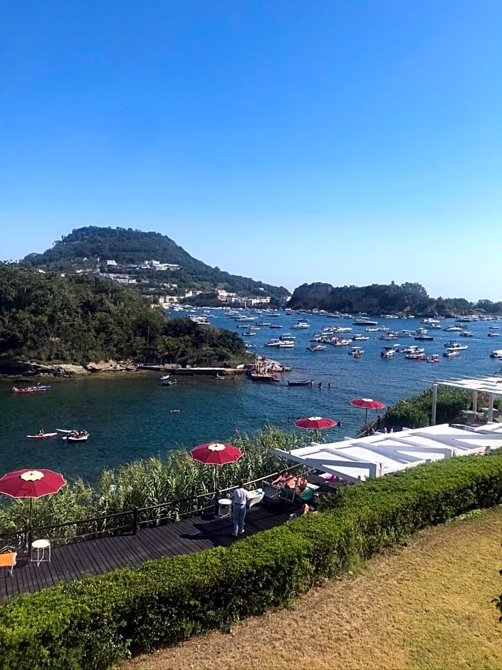 B&B PERNA Panoramic Rooms