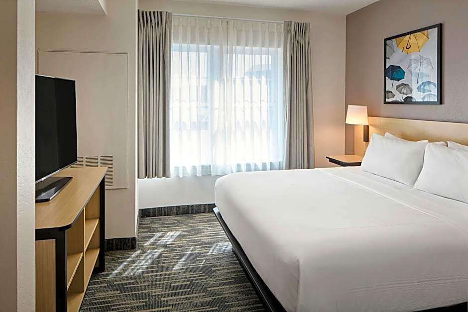 City Express by Marriott Louisville Southeast