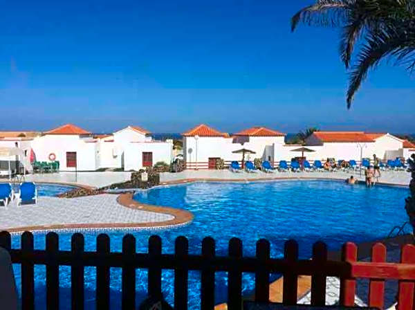 Bungalows Castillo Beach