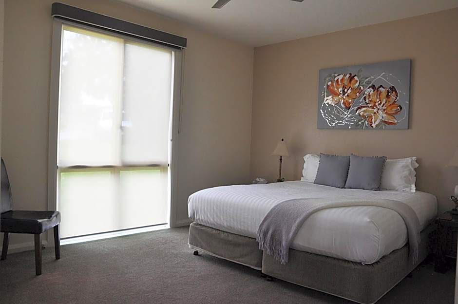 Wild Cattle Creek Estate