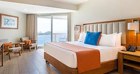 Royal Ocean Front King