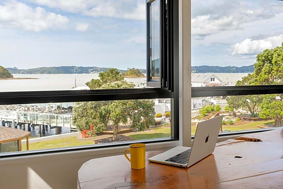 Haka House Bay of Islands