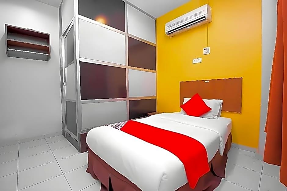 Hotel O Walk Inn