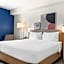 Spark by Hilton Hershey Near the Park