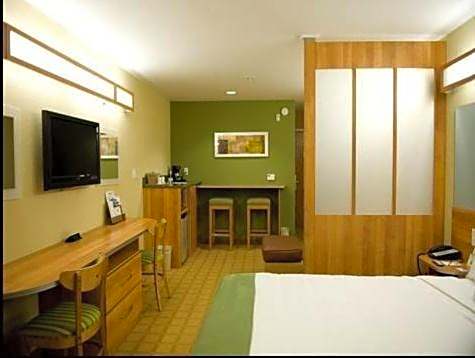 Microtel Inn & Suites By Wyndham Saraland/North Mobile