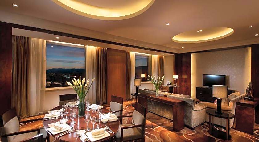 DoubleTree By Hilton Qinghai Golmud