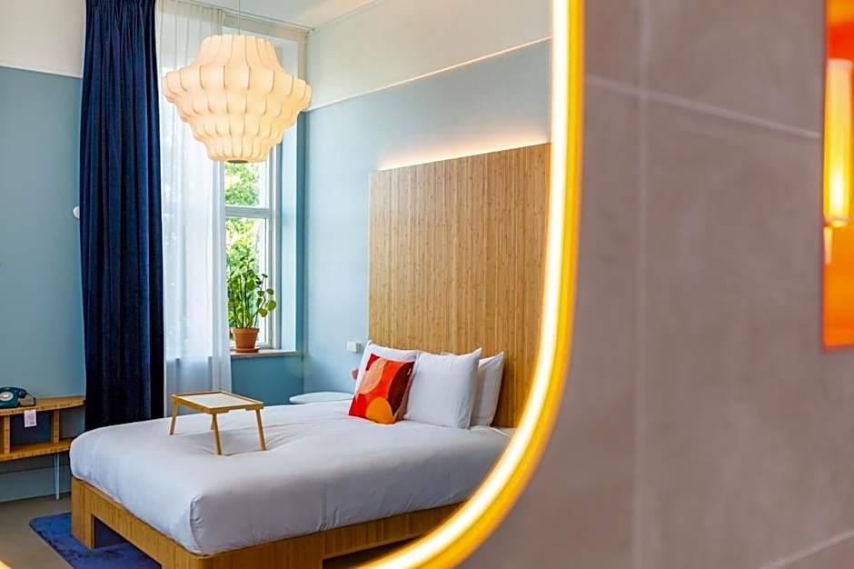 Vie Via - Your Hotel