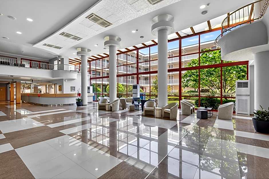 Hotel Longosa - All Inclusive Family Hotel near the beach in the peaceful southern part of Sunny Beach