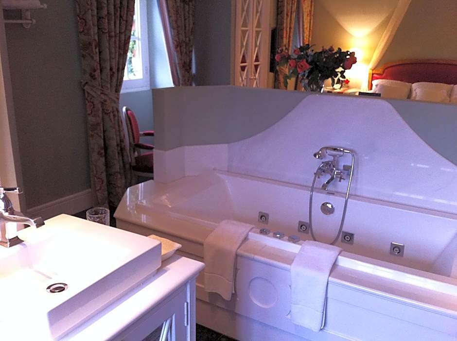 Hotel Valdepalacios Gourmand 5* GL