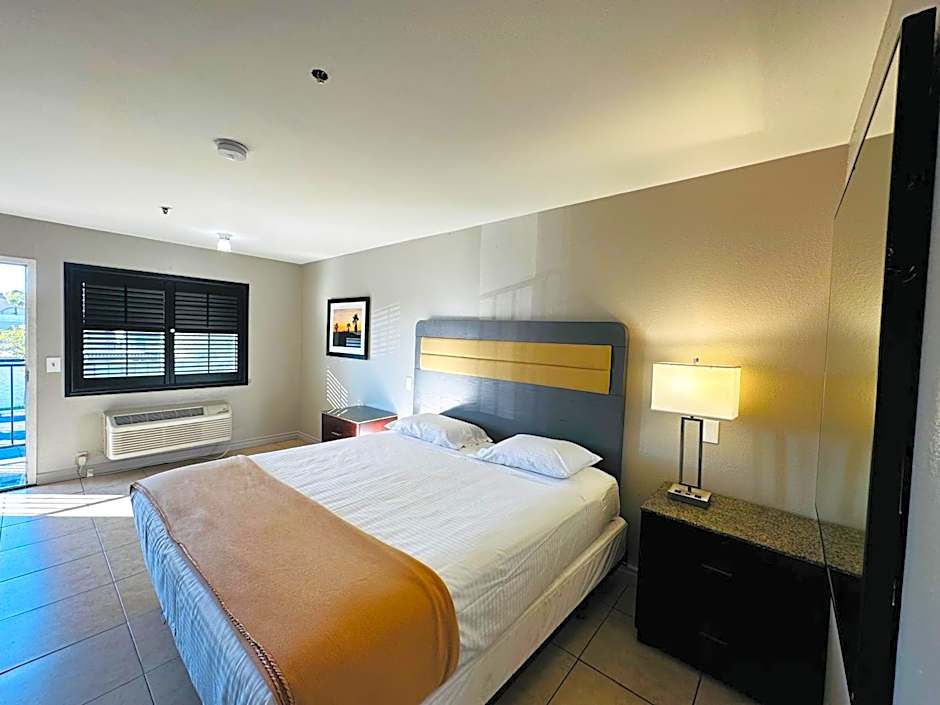 Casa Blanca Express & Suites Cypress Buena Park - Anaheim Area