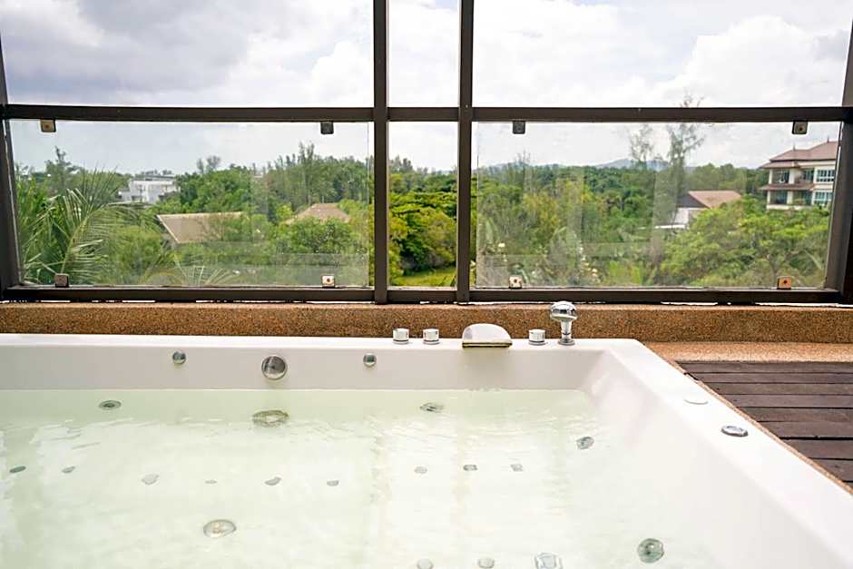 Hotel COCO Phuket Bangtao Beach