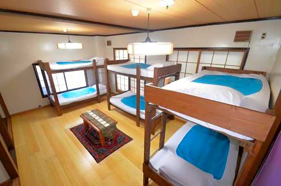 Tenjin Lodge