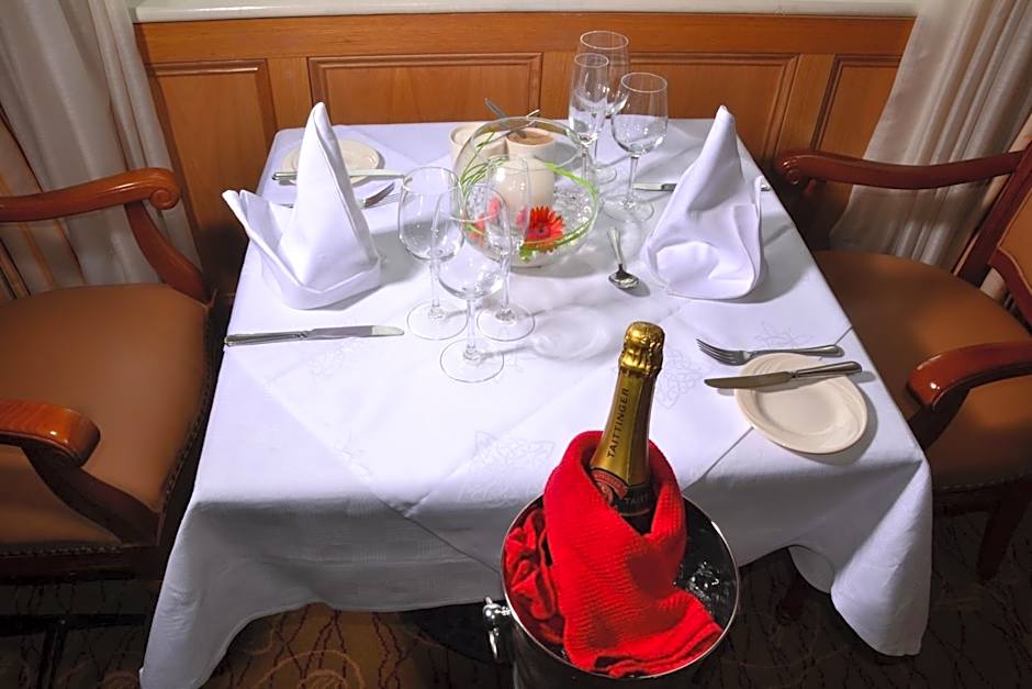 Fairhill House Hotel