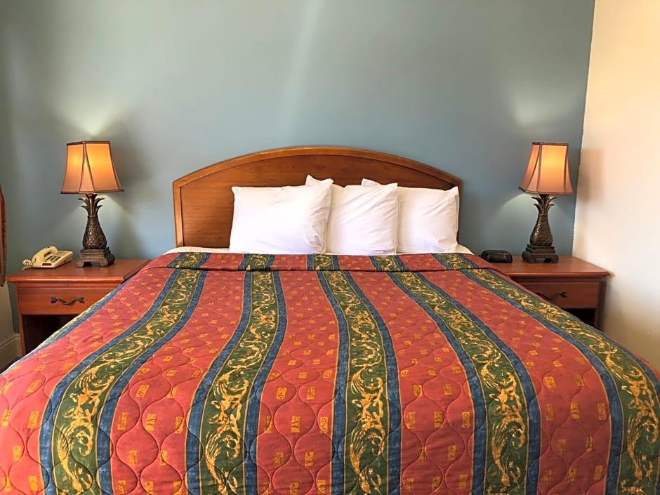 All Seasons Lodge