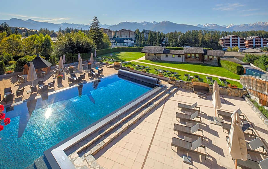 Hostellerie du Pas de l'Ours "Relais et Châteaux"