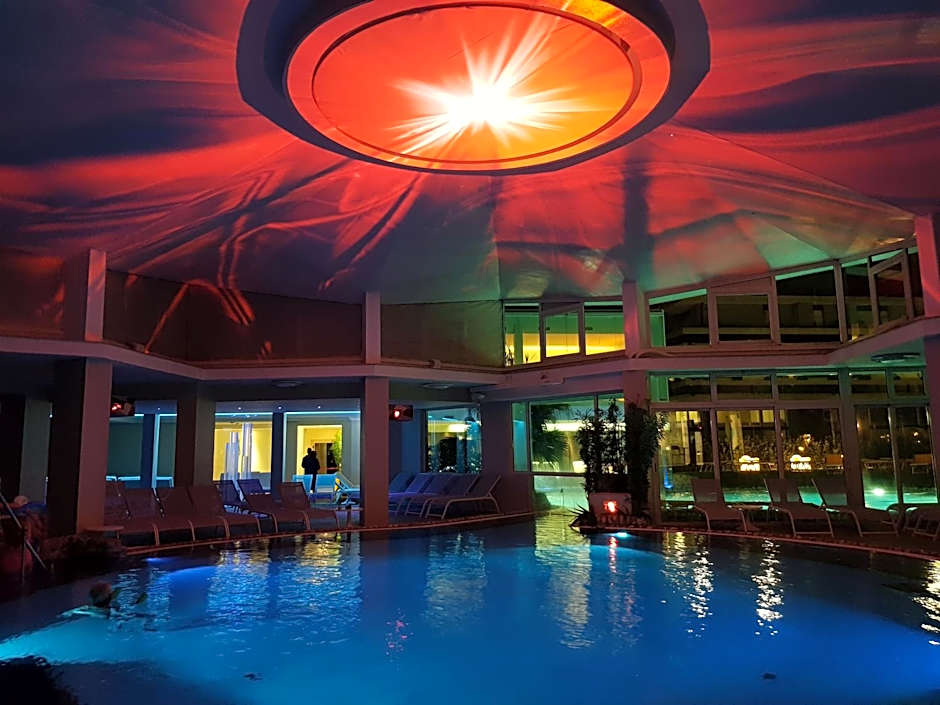 Panoramic Hotel Plaza