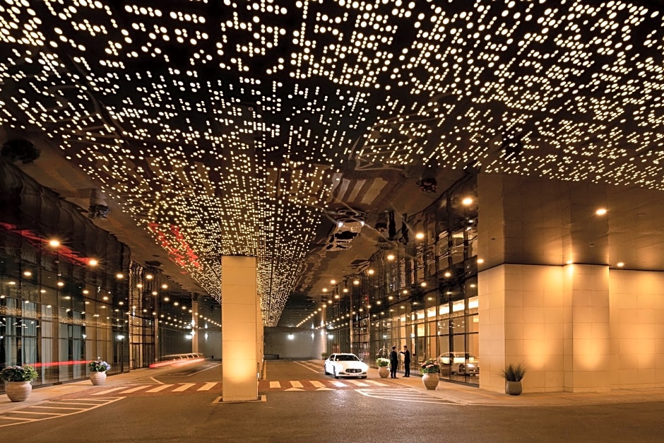 DoubleTree by Hilton Seoul Pangyo Residences