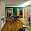 GuimaraesLiving - Hostel & Adventure