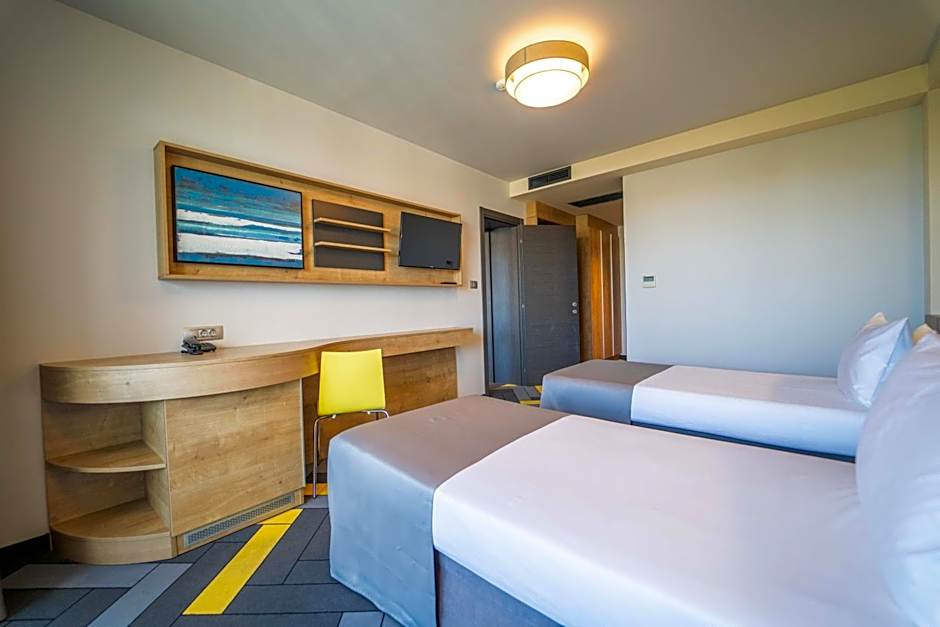 HVD Club Bor Ultra All Inclusive - Private Beach & Free parking