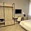 Bergamo Inn 43