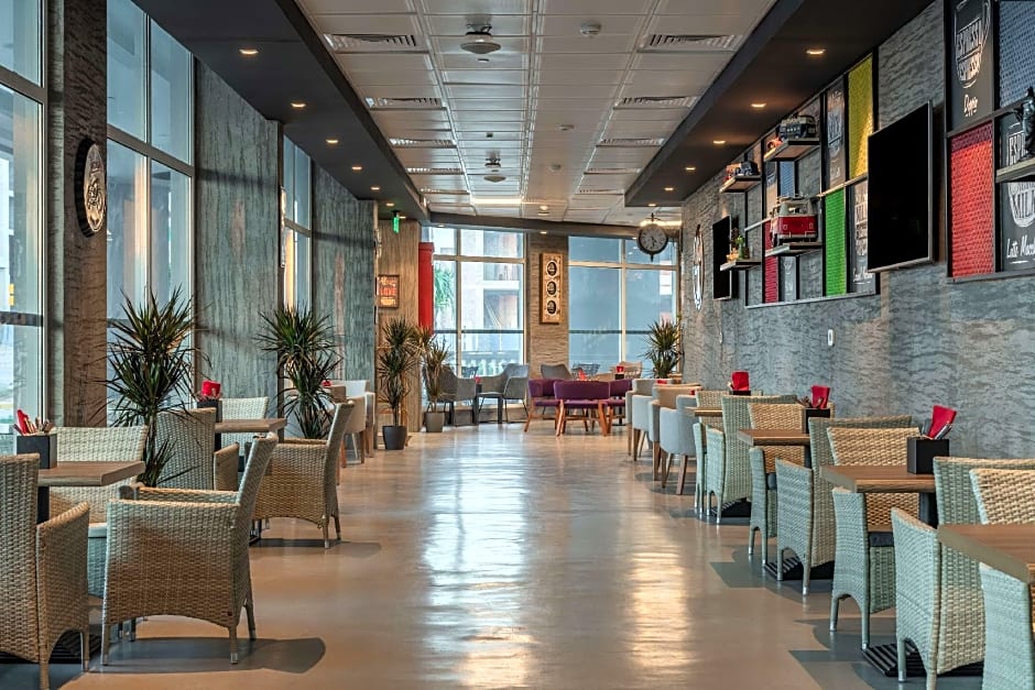 Park Inn by Radisson Jubail Industrial City