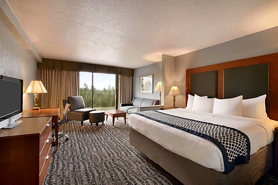 Baymont by Wyndham Bremerton WA