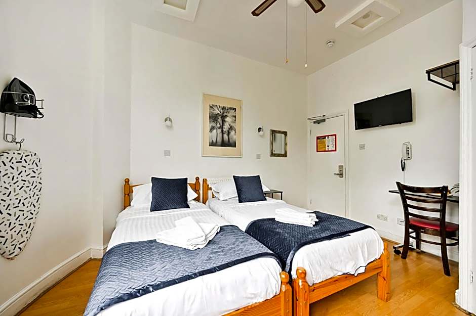 City London Hotel