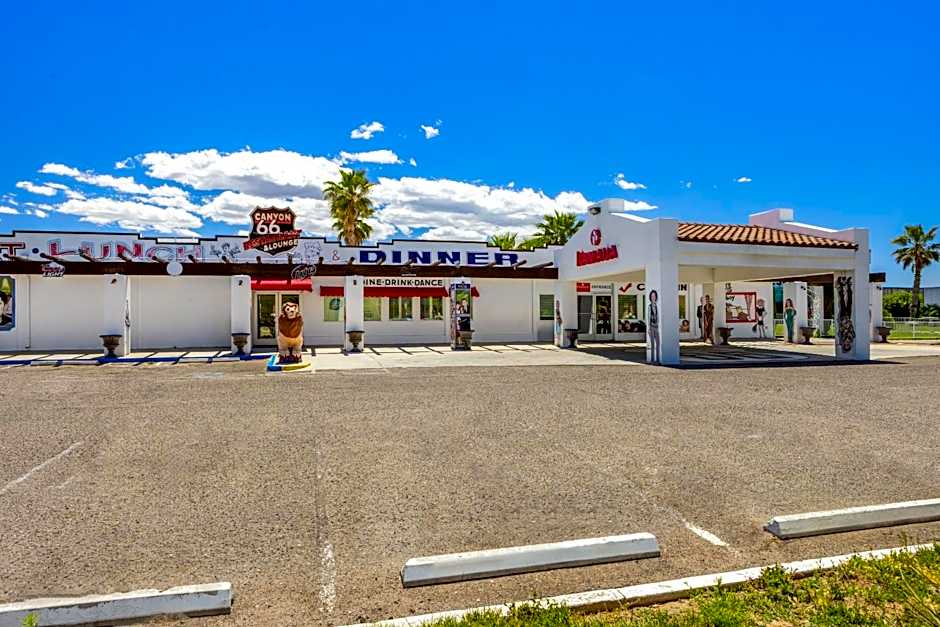 Ramada by Wyndham Kingman