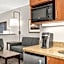 Holiday Inn Express & Suites Wilmington-Newark by IHG