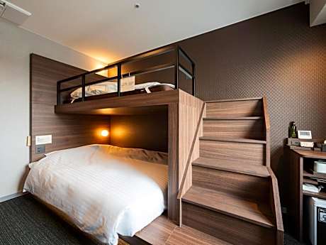 Double Room with Loft Bed - Non-Smoking