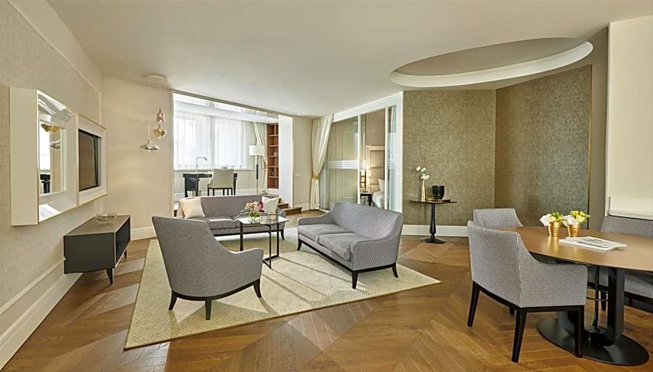 Parisi Udvar Hotel Budapest, part of Hyatt