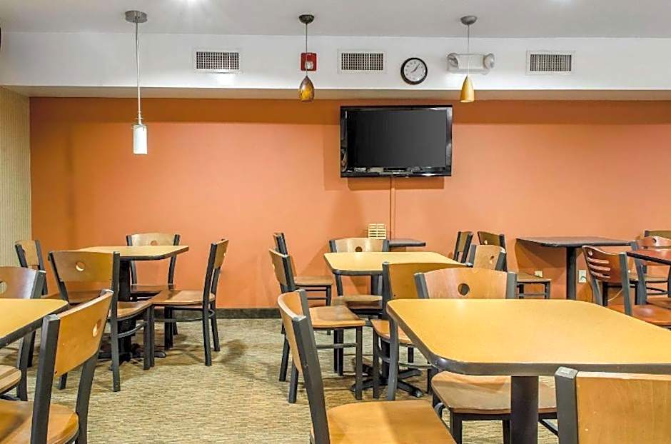 Sleep Inn & Suites Ronks - Lancaster Area