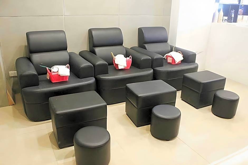 Bed and Bath Serviced Suites