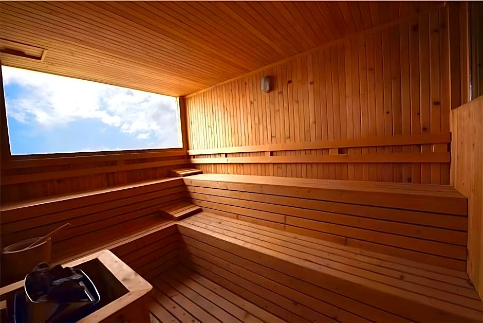 Myko Hotel & Convention Center Makassar