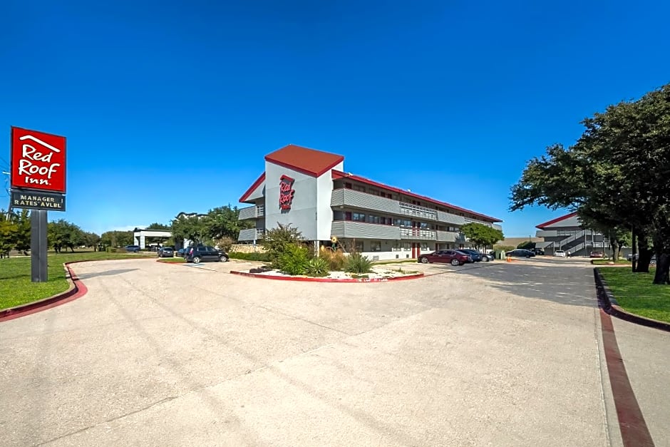 Red Roof Inn Dallas - DFW Airport North