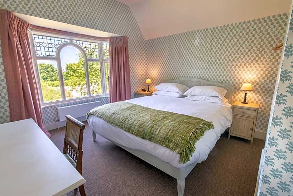The Five Arrows Hotel