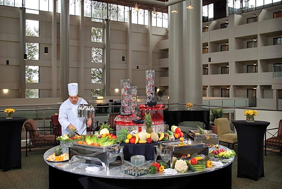 Crowne Plaza Indianapolis-Airport By IHG