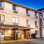 Super 8 by Wyndham Wheeling