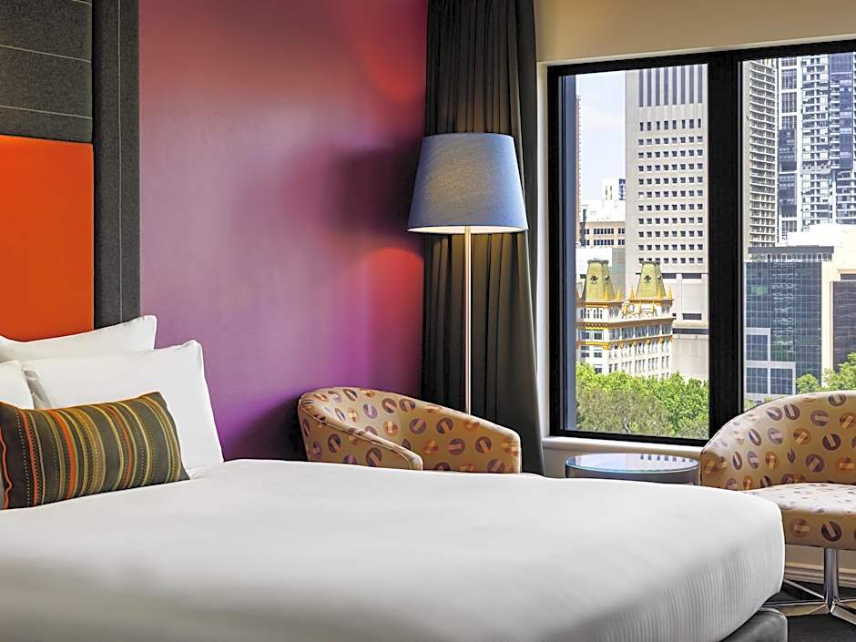 Photo 1 of 7 of Hyde 2 Queen Beds, Park View