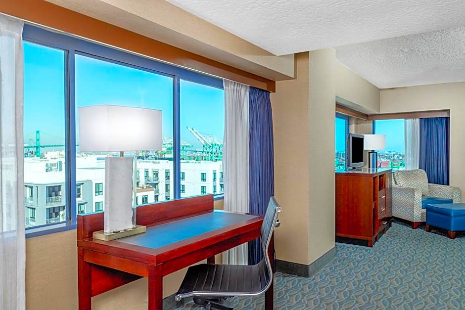 Crowne Plaza Los Angeles Harbor Hotel By IHG