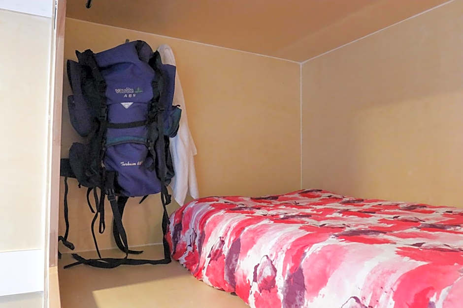 Finlay Jack's Backpackers