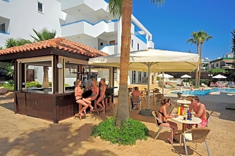 Petrosana Hotel Apartments