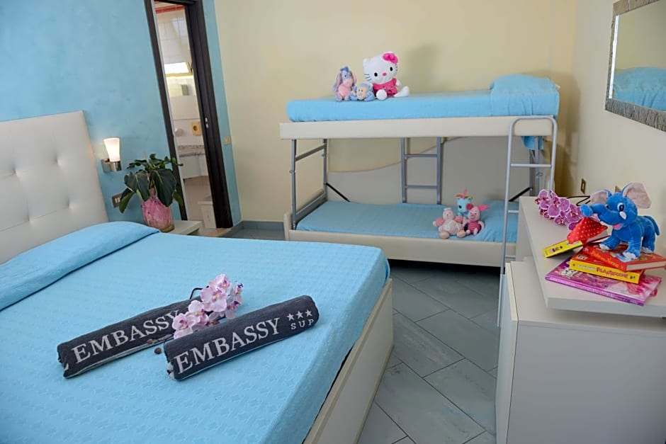 Hotel Embassy