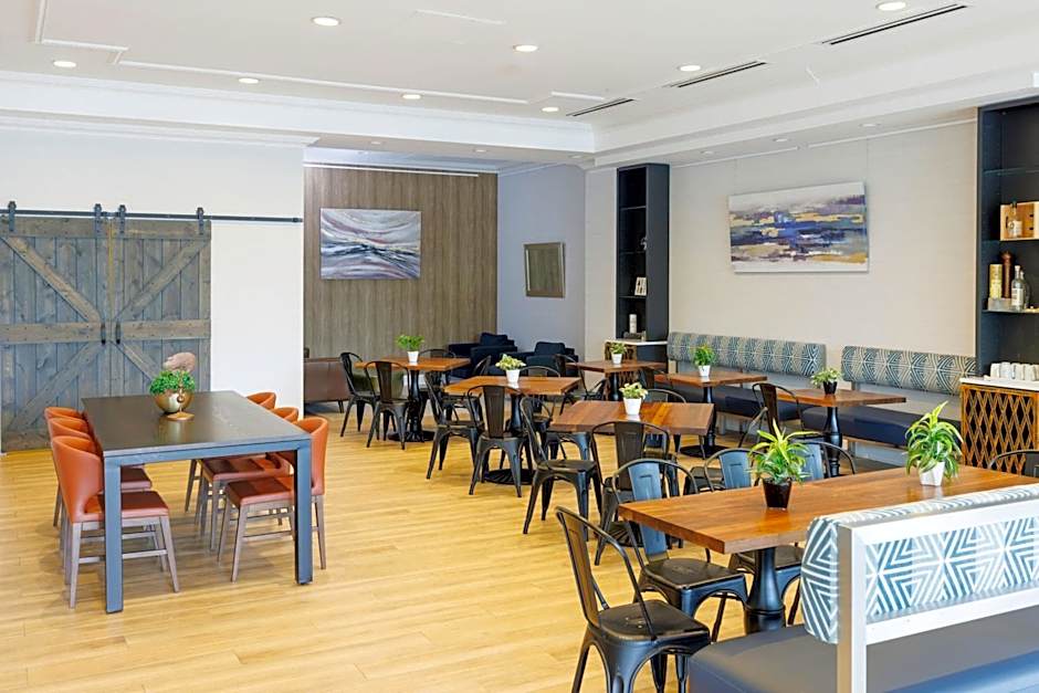 Hilton Greenville