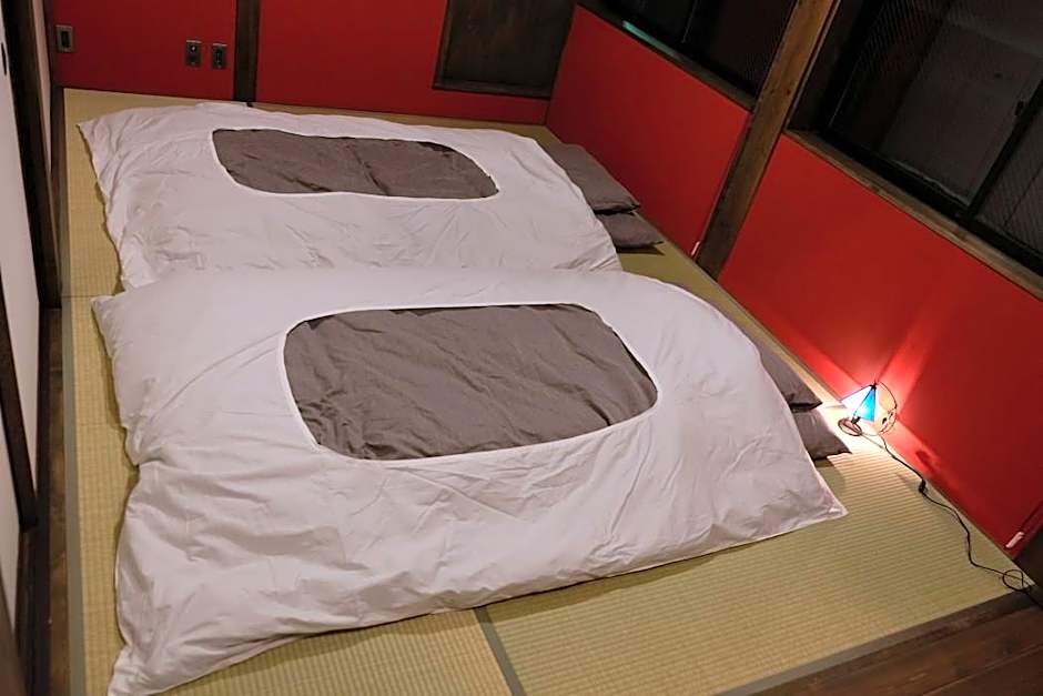 Teramachiya Fushinan