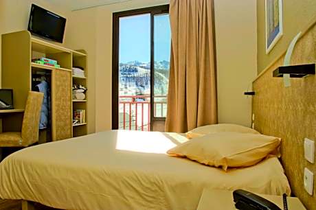 Family Room (1 Adult + 1 child )