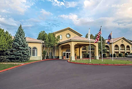 La Quinta Inn & Suites by Wyndham Conference Center Prescott