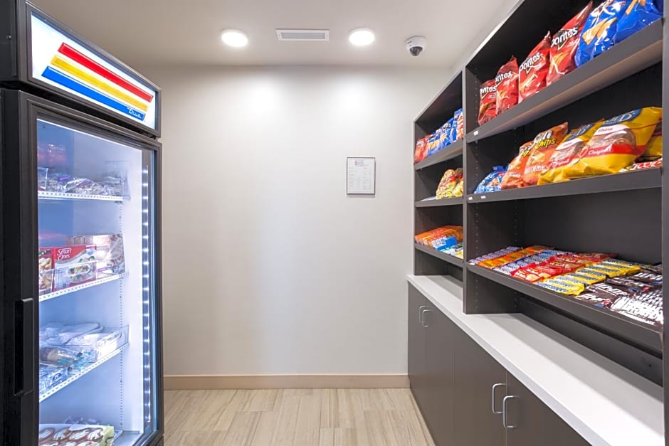Holiday Inn Express & Suites Lincoln I - 80 By IHG
